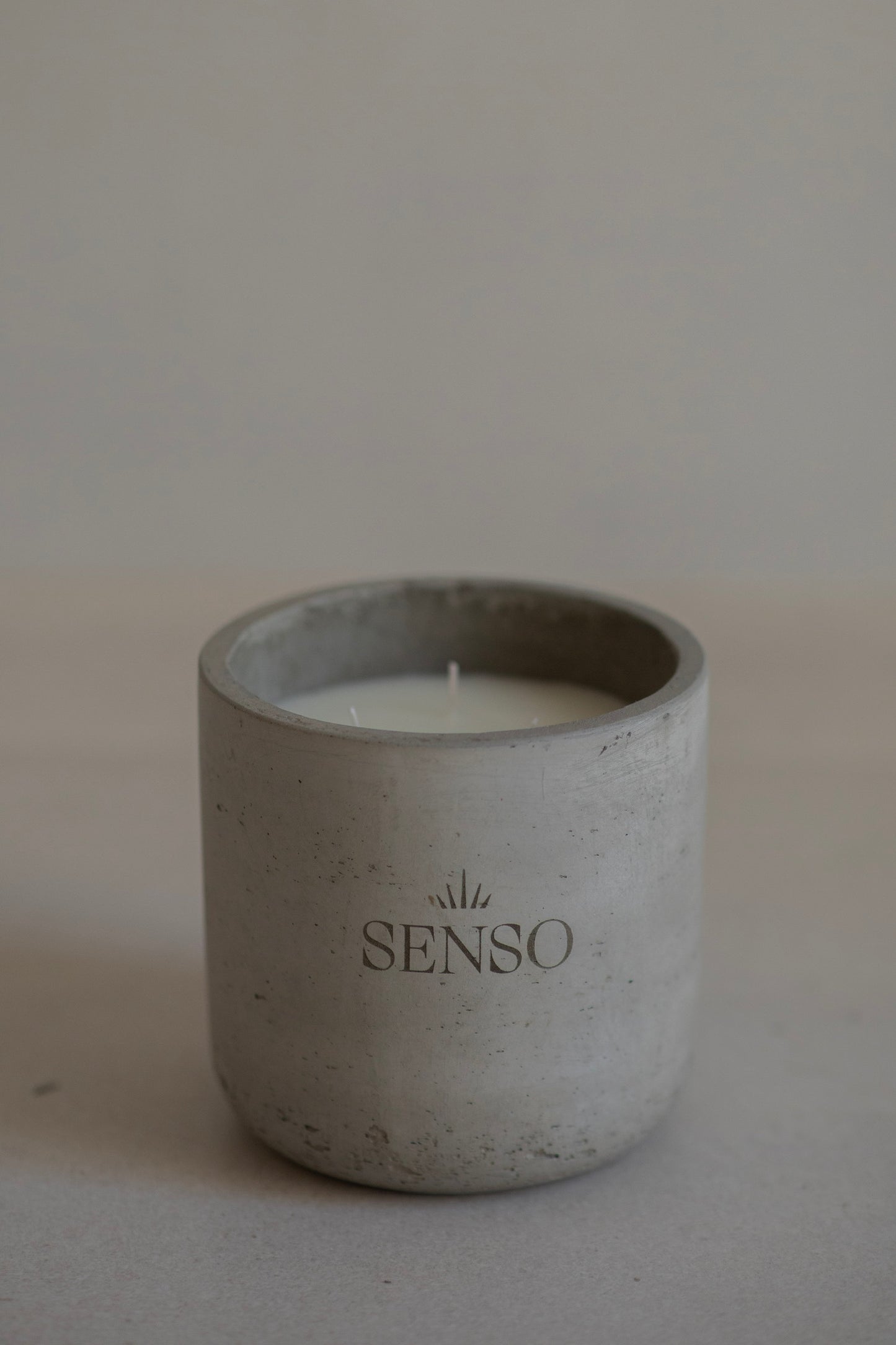 BARIN 180 candle Light gray